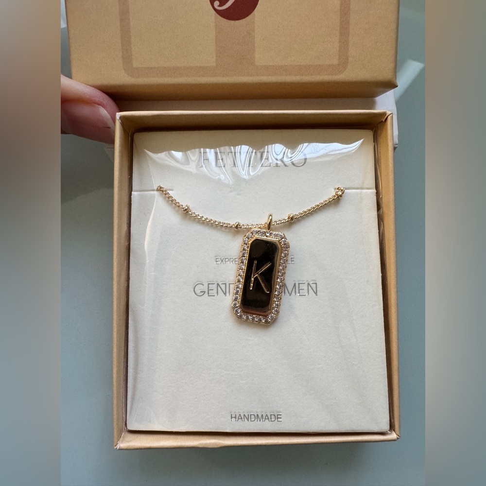 NWT - “K” Pendant Necklace with Extra Chain